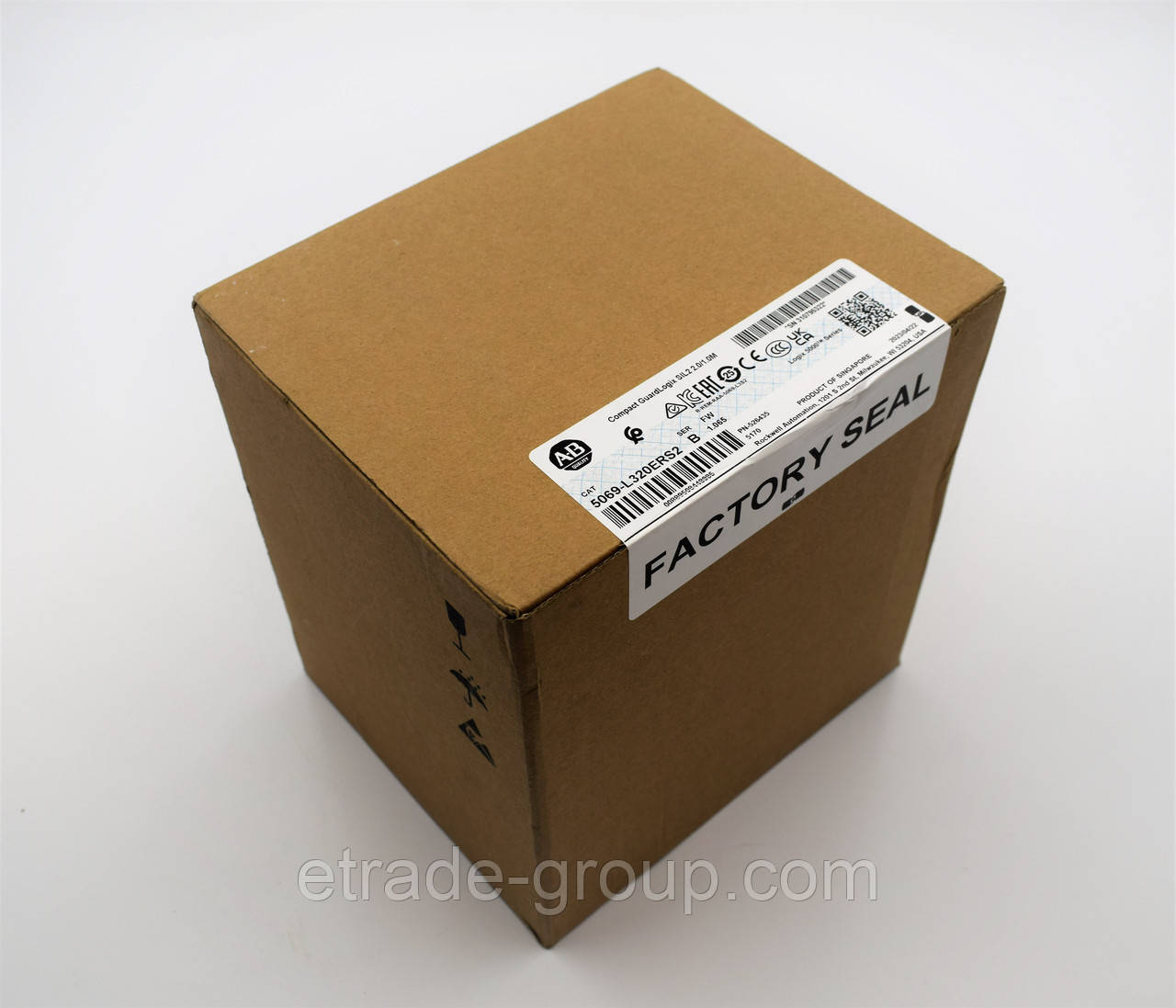 Контролер CompactLogix 5380 з 2 МБ пам’яті та підтримкою безпеки Allen-Bradley 5069-L320ERS2