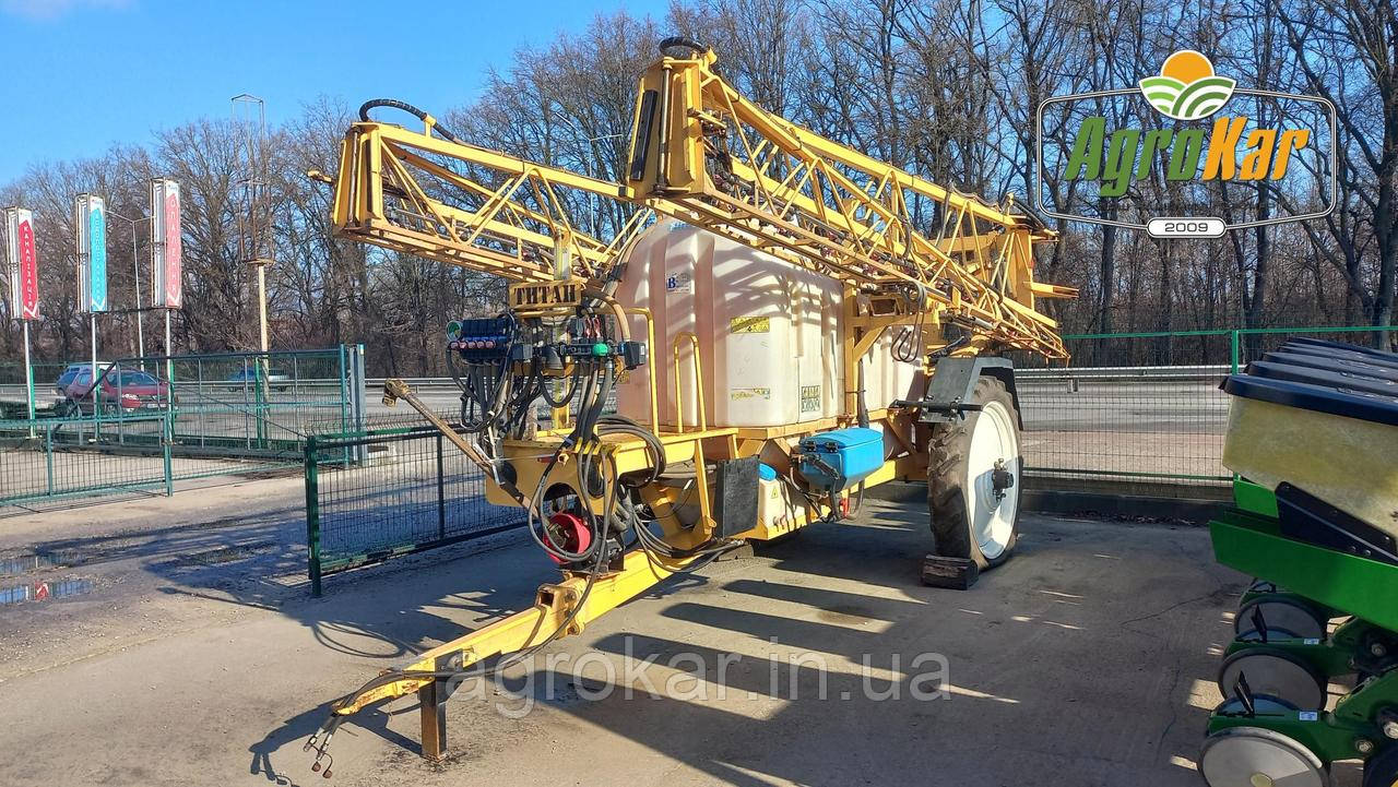 Причіпний обприскувач Богуслав Титан 3000-24 – 24 метри