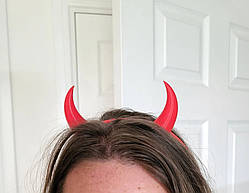 Наголов'я / обруч зі знімними ріжками.