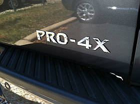 Nissan Armada 2004-2015 Значок емблема PRO-4X Нова Оригінал