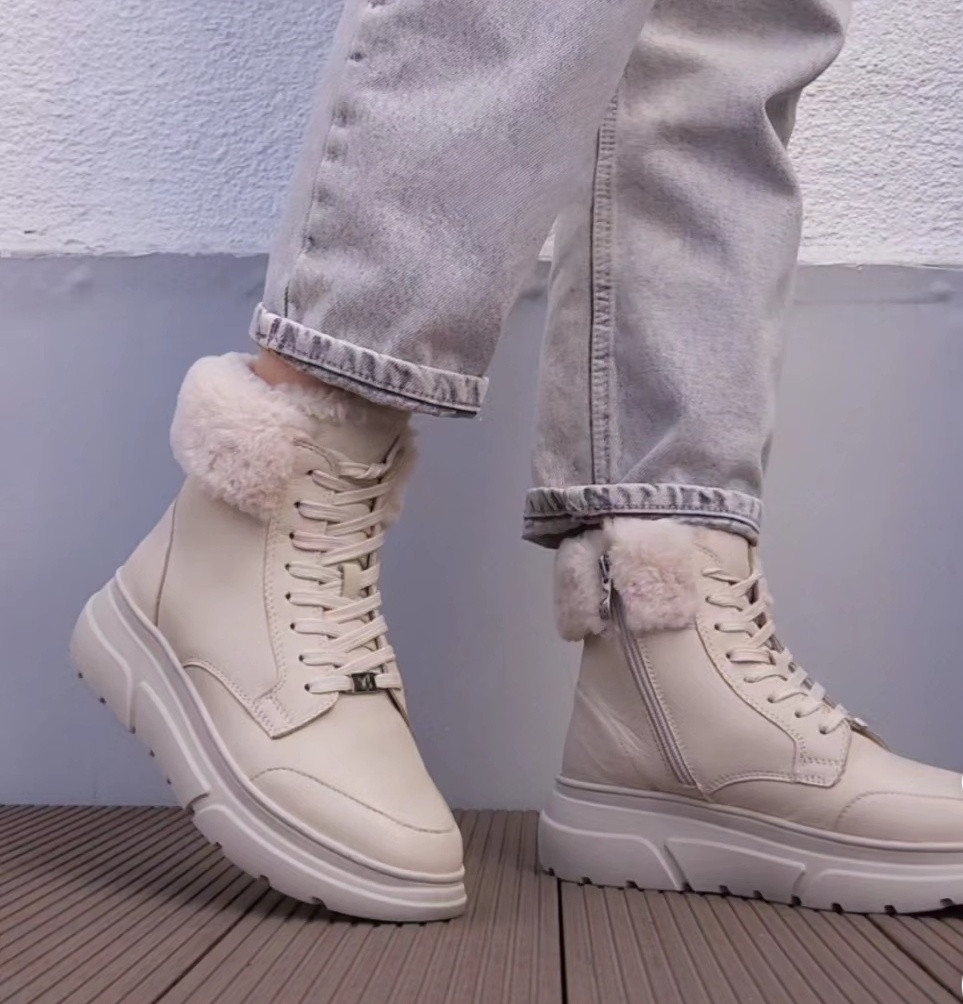 Caprice черевики зимові з натуральної шкіри світлі 41р., фото 1