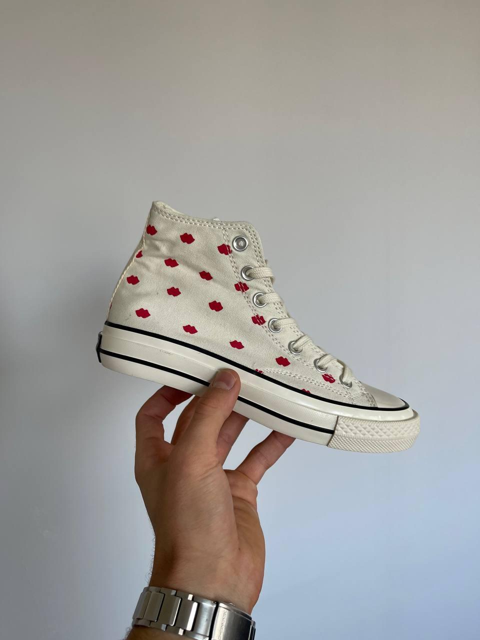 Жіночі кеди Converse Chuck 70 HI Embroidered Lips A01601C, фото 1
