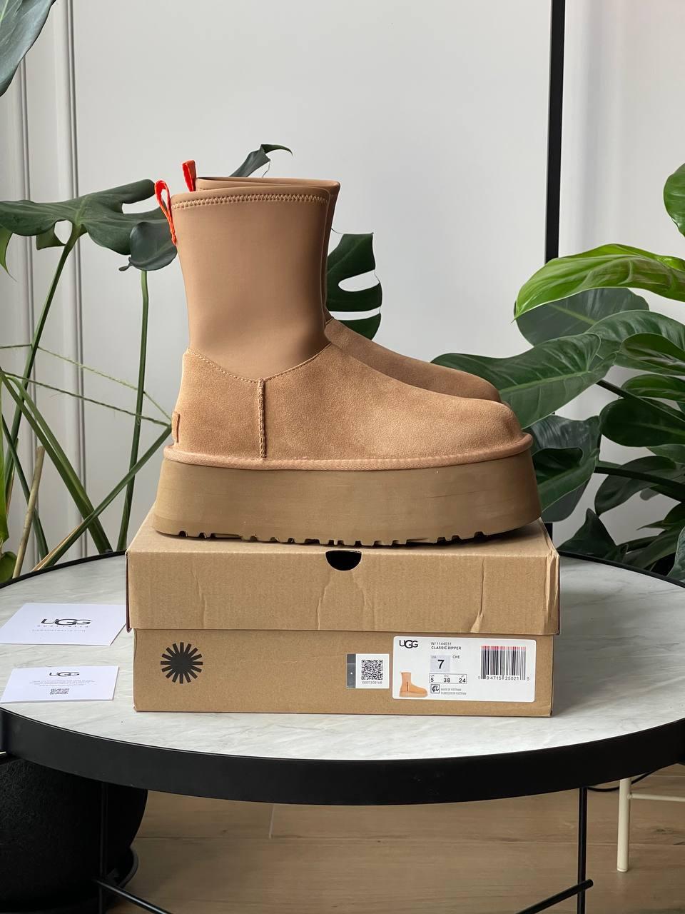 Жіночі угги UGG Classic Dipper Boot Chestnut 1144031-CHE, фото 1
