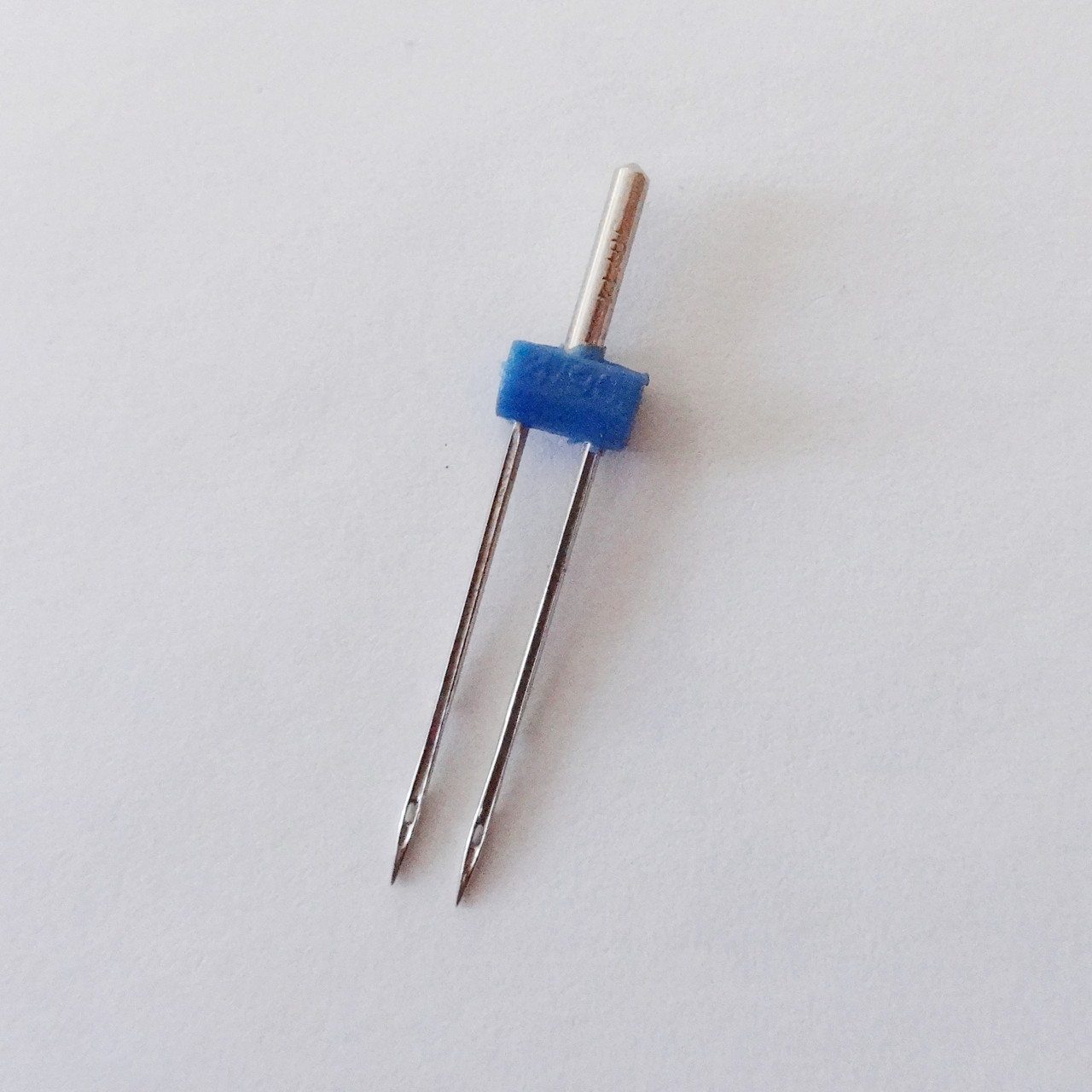 Голка подвійна No90/4 для трикотажу до побутових швейних машин, фото 1