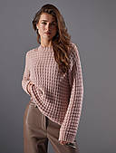 Светр жіночий об'ємної в'язки, пудровий колір. Модель 2757