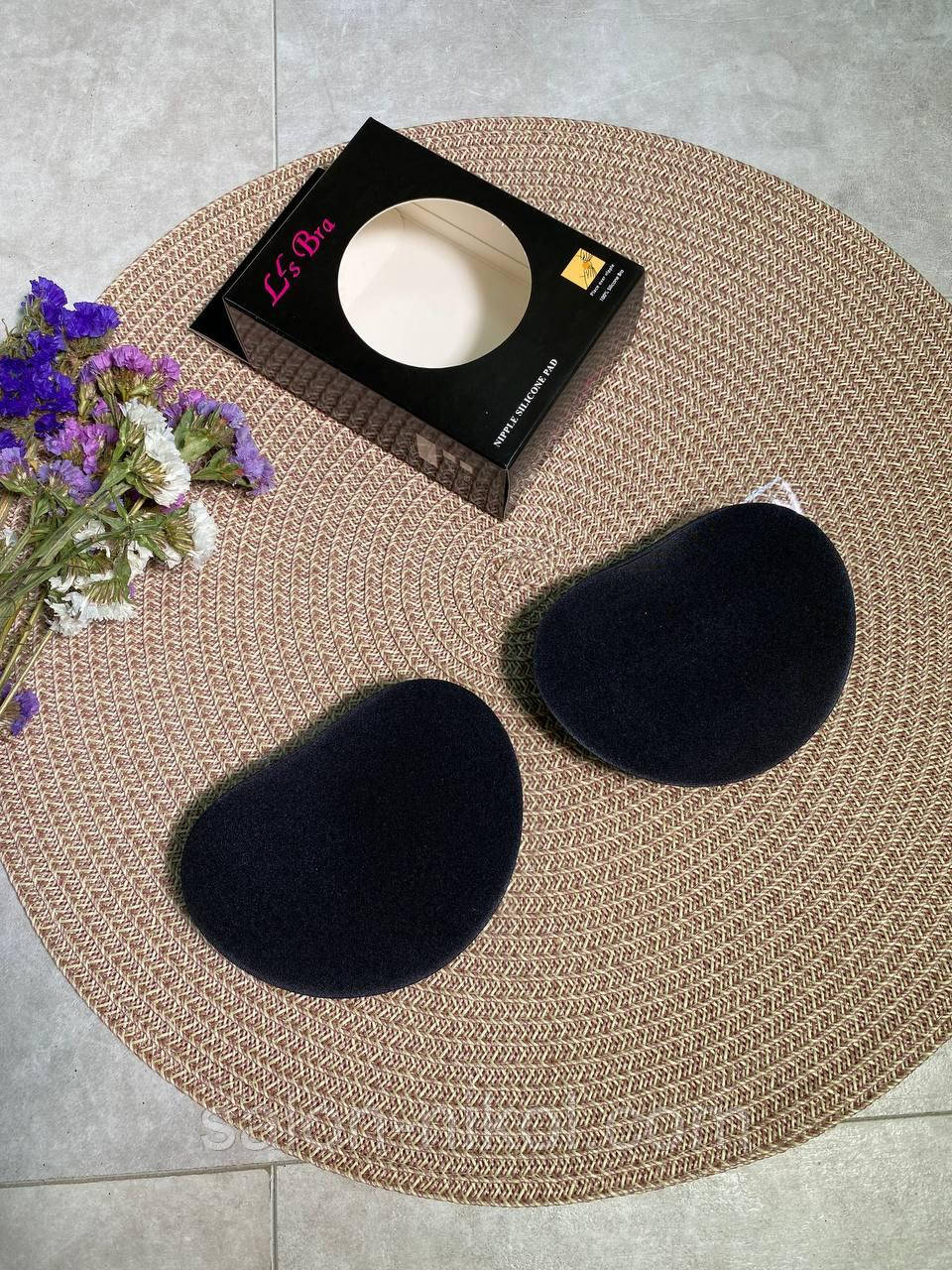 Вкладиш Push-up на клейкій основі в чорному кольорі, фото 1