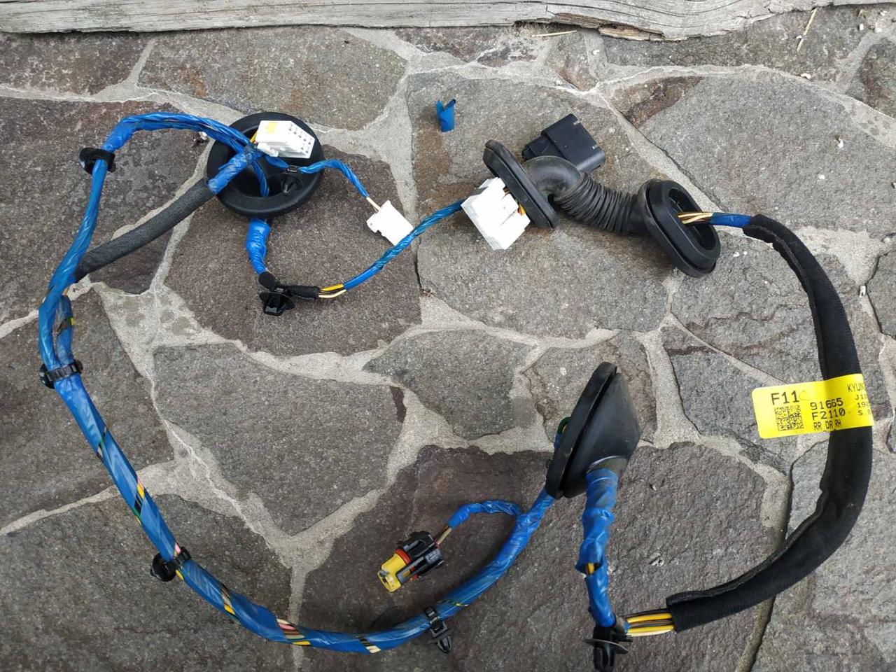 Джгут дротів задніх правих дверцят для Hyundai ELANTRA (AD) 2.0, фото 1