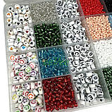Набір бісеру і намистин для браслетів і прикрас в органайзері з фурнітурою і резинкою (60673), фото 3