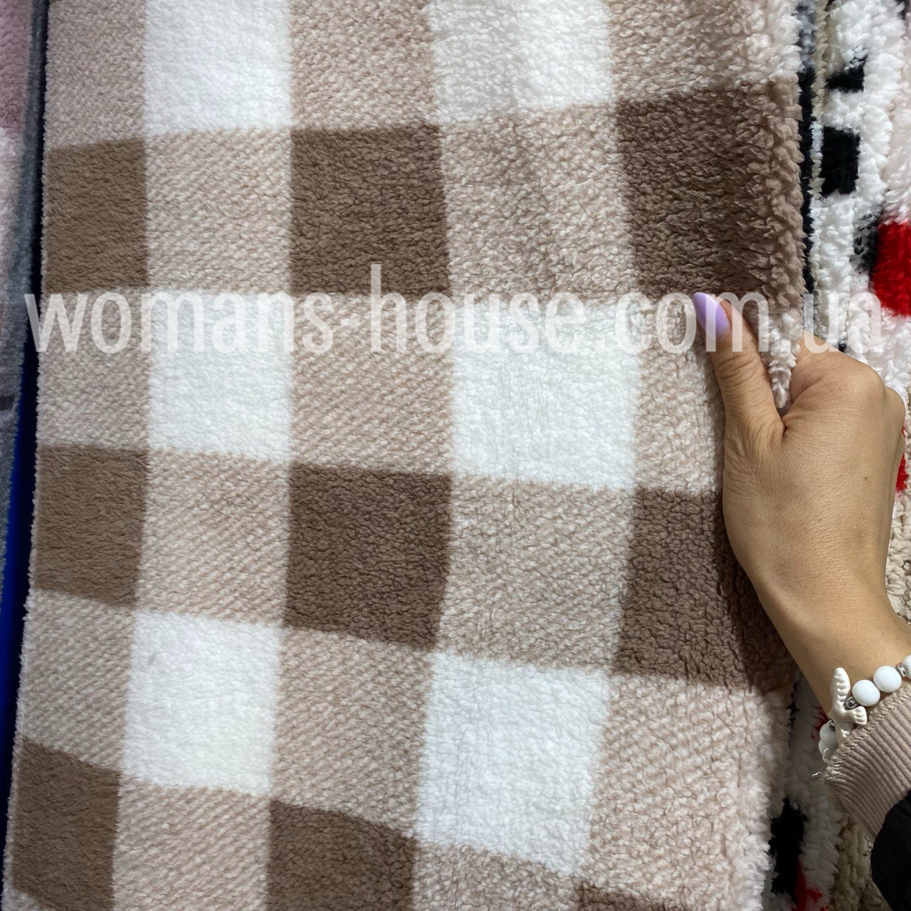 Тканина хутро Тедді на трикотажі Плюшевий 260 gsm 150 см принт Рулон від 45 м Карта беж, фото 1
