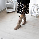 Зимові жіночі чоботи із натуральної шкіри бежевого кольору, фото 6