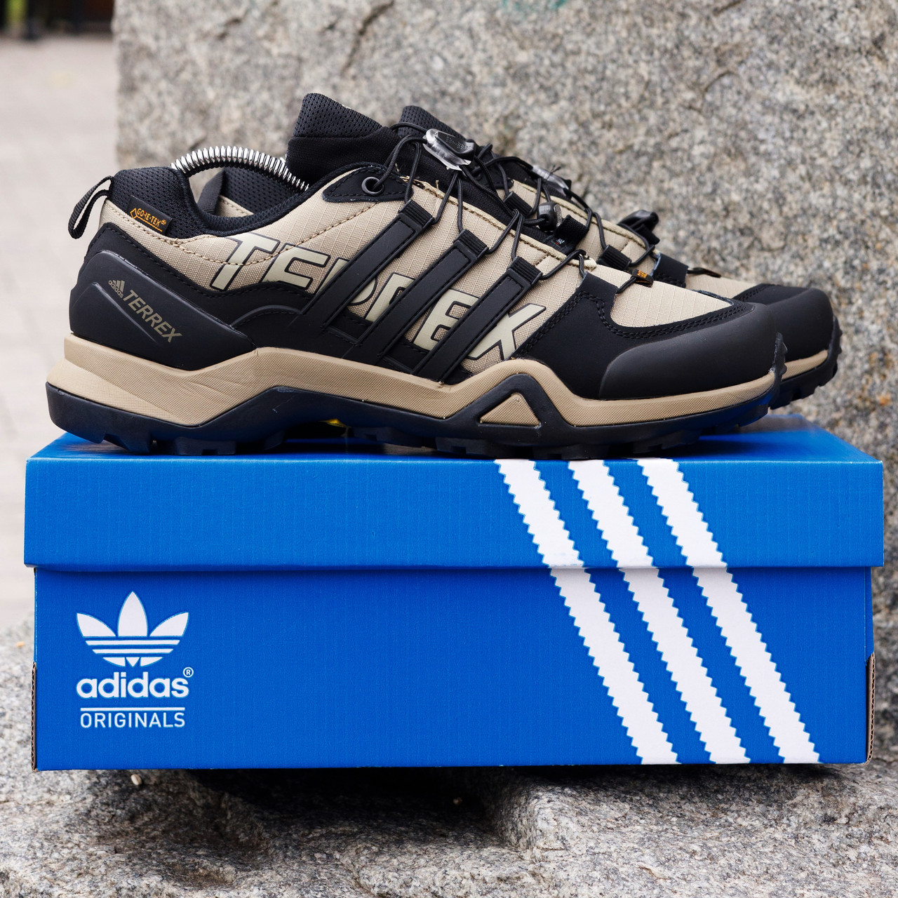 РОЗПРОДАЖ!! ТЕРМО Зимові Adidas Terrex Чоловічі Кросівки чорні з хакі