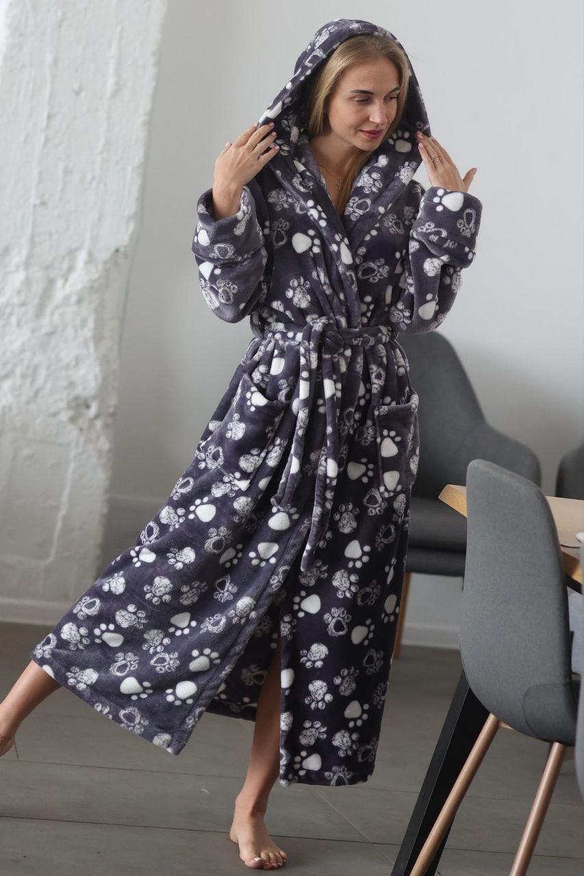 Сірий жіночий теплий плюшевий домашній халат