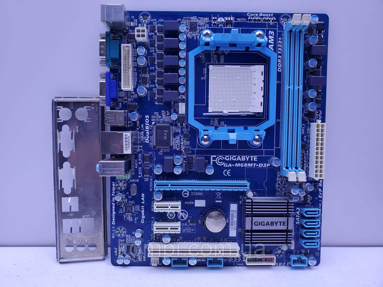 Материнська плата sAM3 Gigabyte GA-M68MT-D3P (Soket AM3,DDR3,б/у)