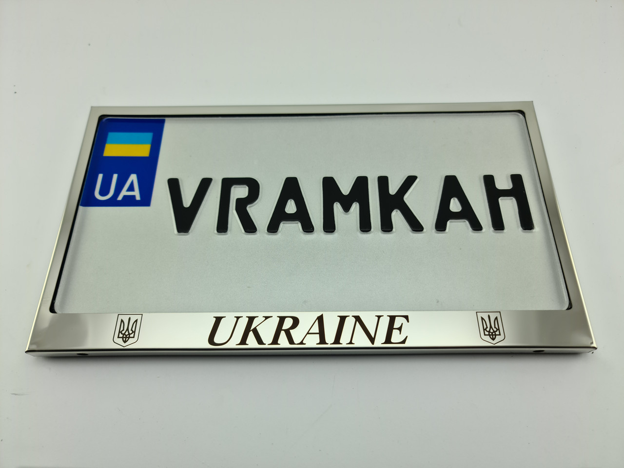 Номерна рамка для авто Ukraine, рамка під американський номер