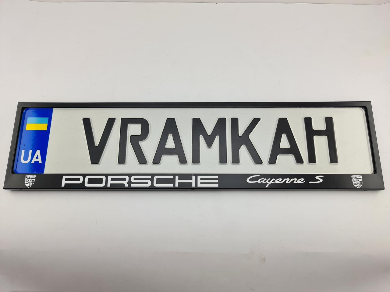 Номерна рамка для авто Porsche Cayenne S black