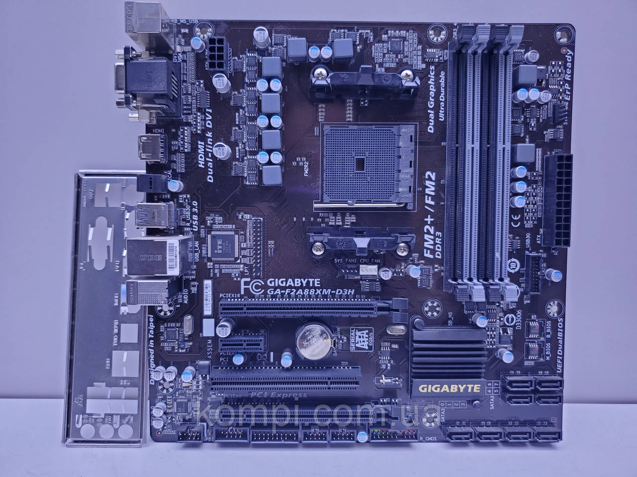 Материнська плата sFM2+ GIGABYTE GA-F2A88XM-D3H (Socket FM2+, DDR3, б/у)