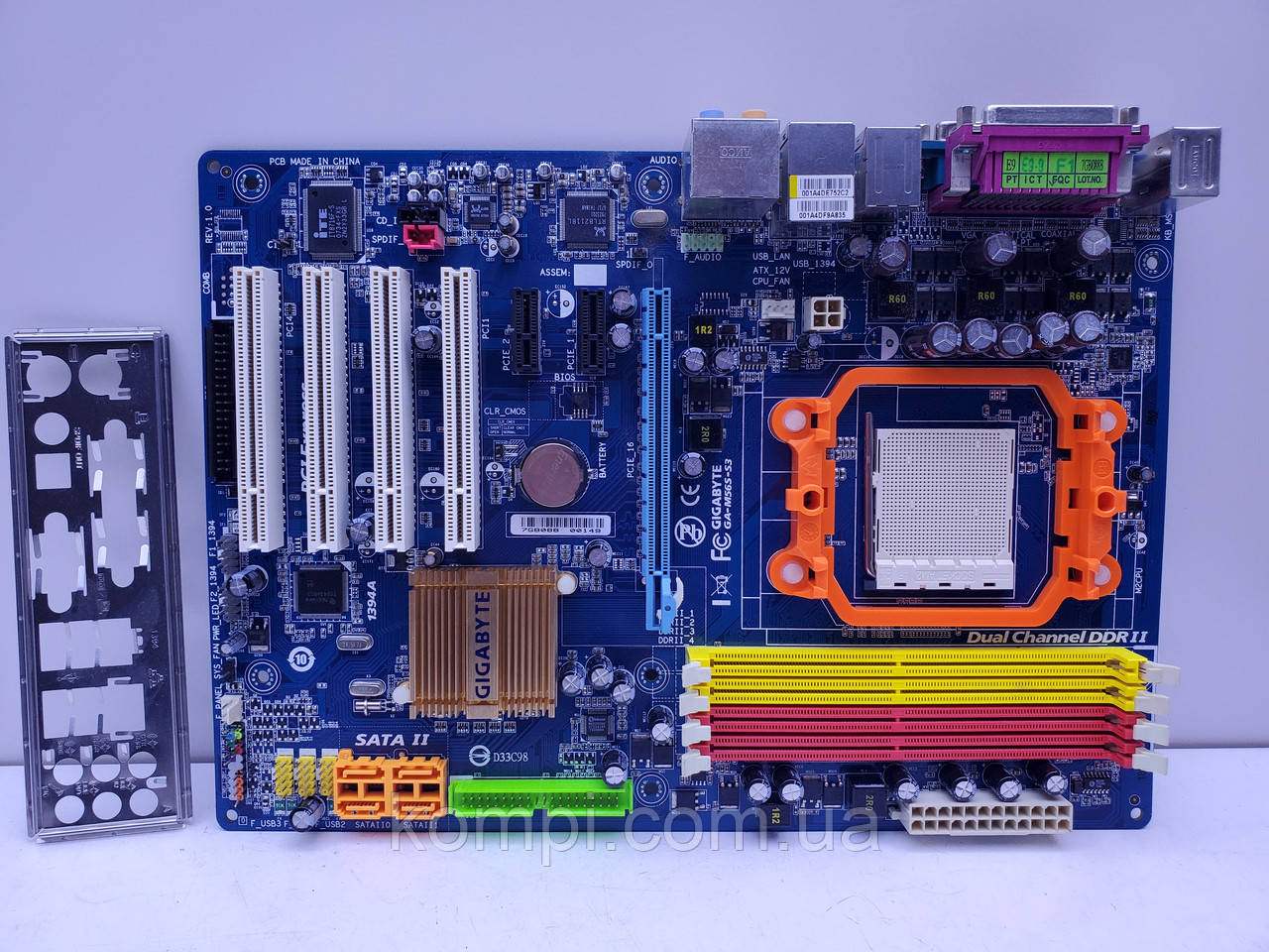 Материнська плата sAM2+ Gigabyte M56S-S3 (Socket AM2+, DDR2, б/у)