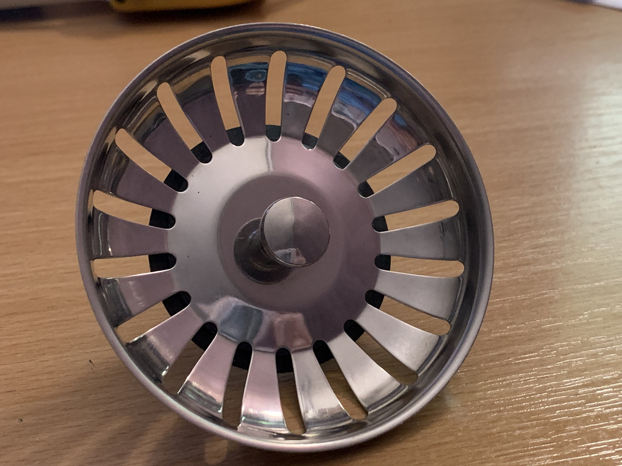 Сітка Ghidini DN 82 мм для кухонної мийки   (пробка, сміттєзбірник) 82 мм глибока (Італія)