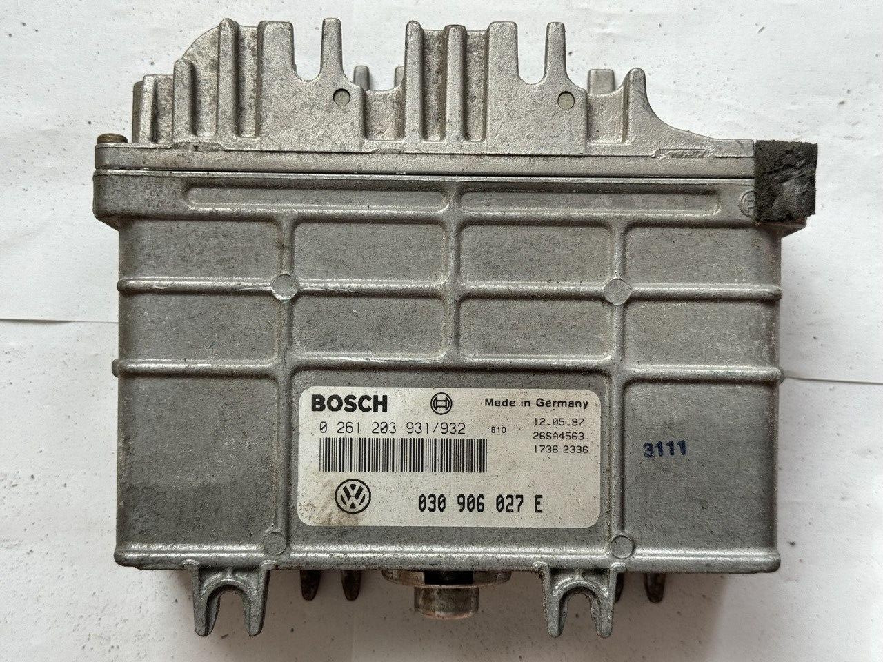 Електронний блок керування Volkswagen Bosch 030 906 027 E / 030906027E / 0 261 203 931/932 / 0261203931/932