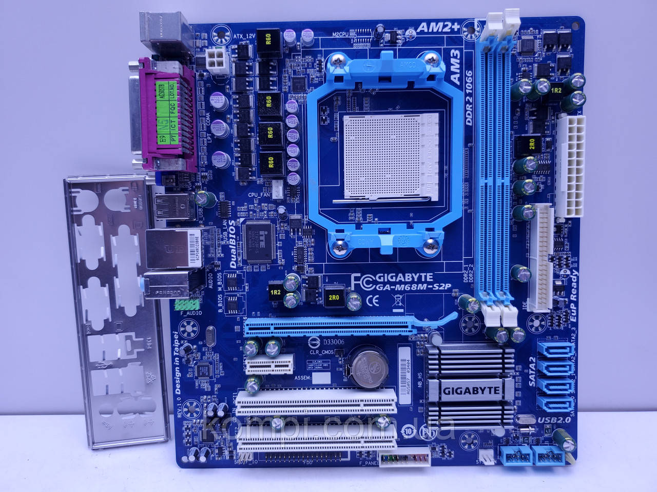 Материнська плата sAM2+ Gigabyte GA-M68M-S2P (Socket AM2+, DDR2, б/у)