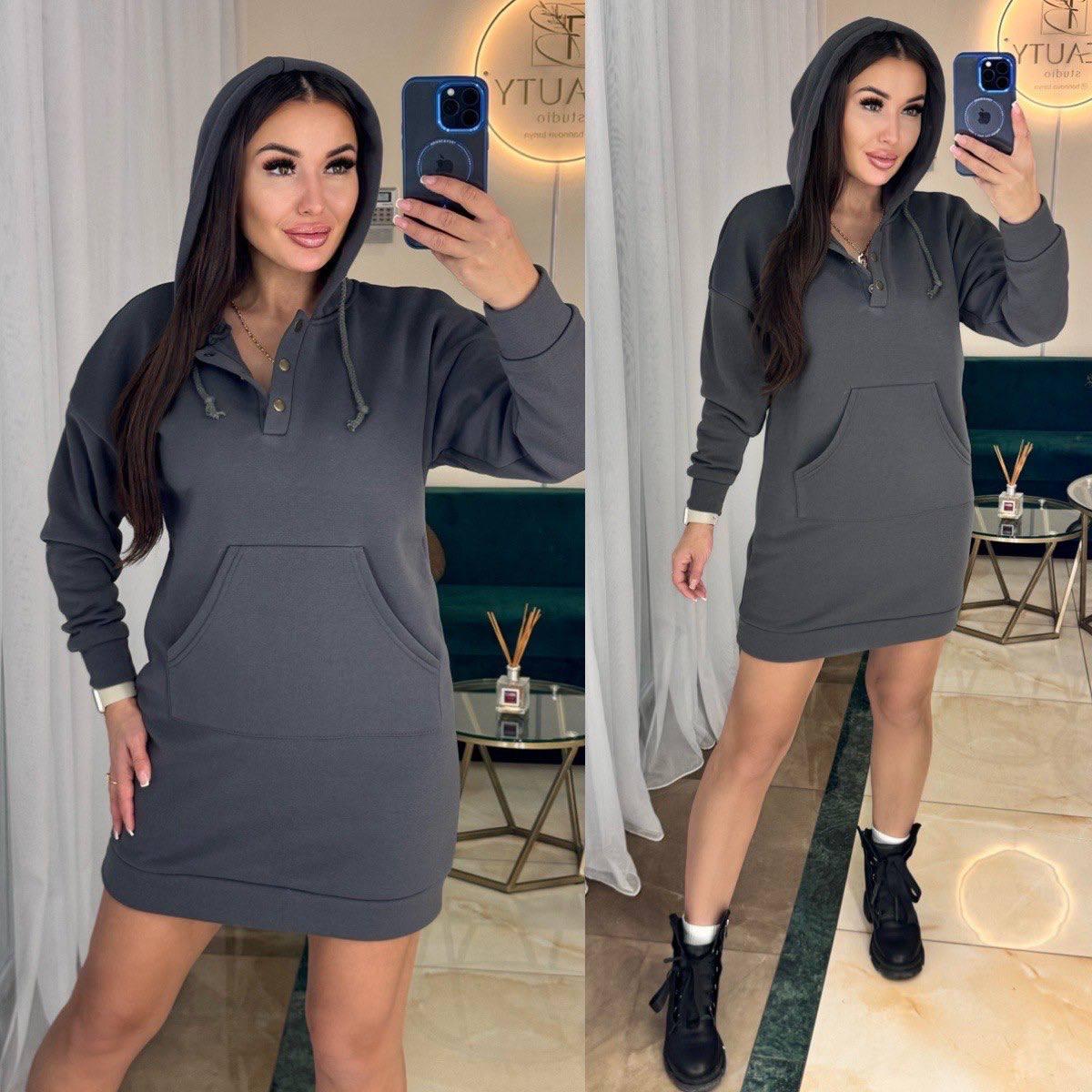 Зручна жіноча сукня-туніка оверсайз з капюшоном на флісі Smmod8886