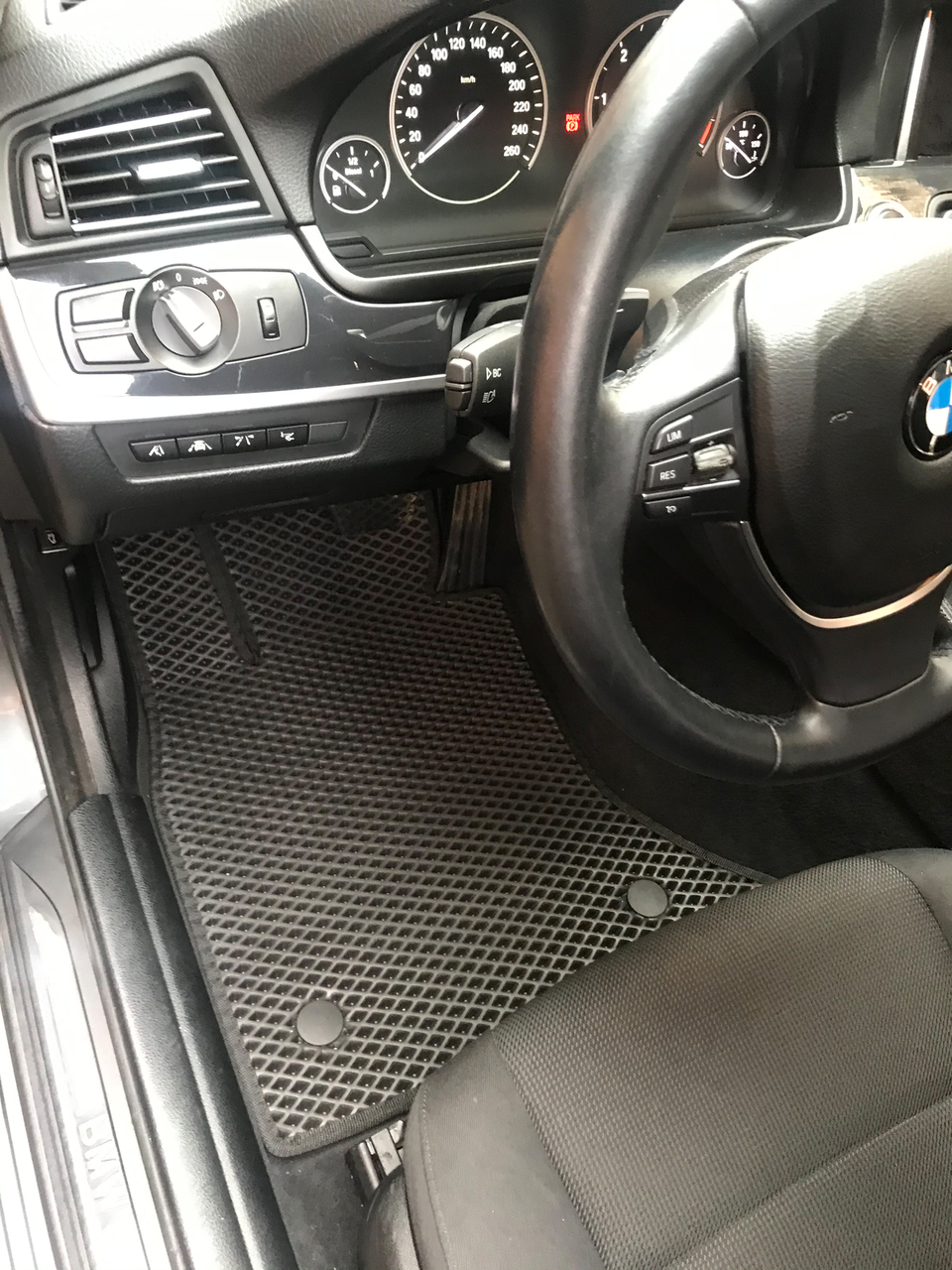 Автомобільні килимки в салон EVA для BMW 5 серія F10/11/07 2013-2016 Килимки в салон Єва БМВ 5 серія чорні