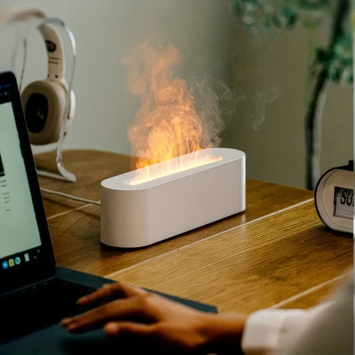 Зволожувач повітря Diffuser А3 USB Білий ультразвуковий Зволожувач-аромадіффузор з ефектом полум'я