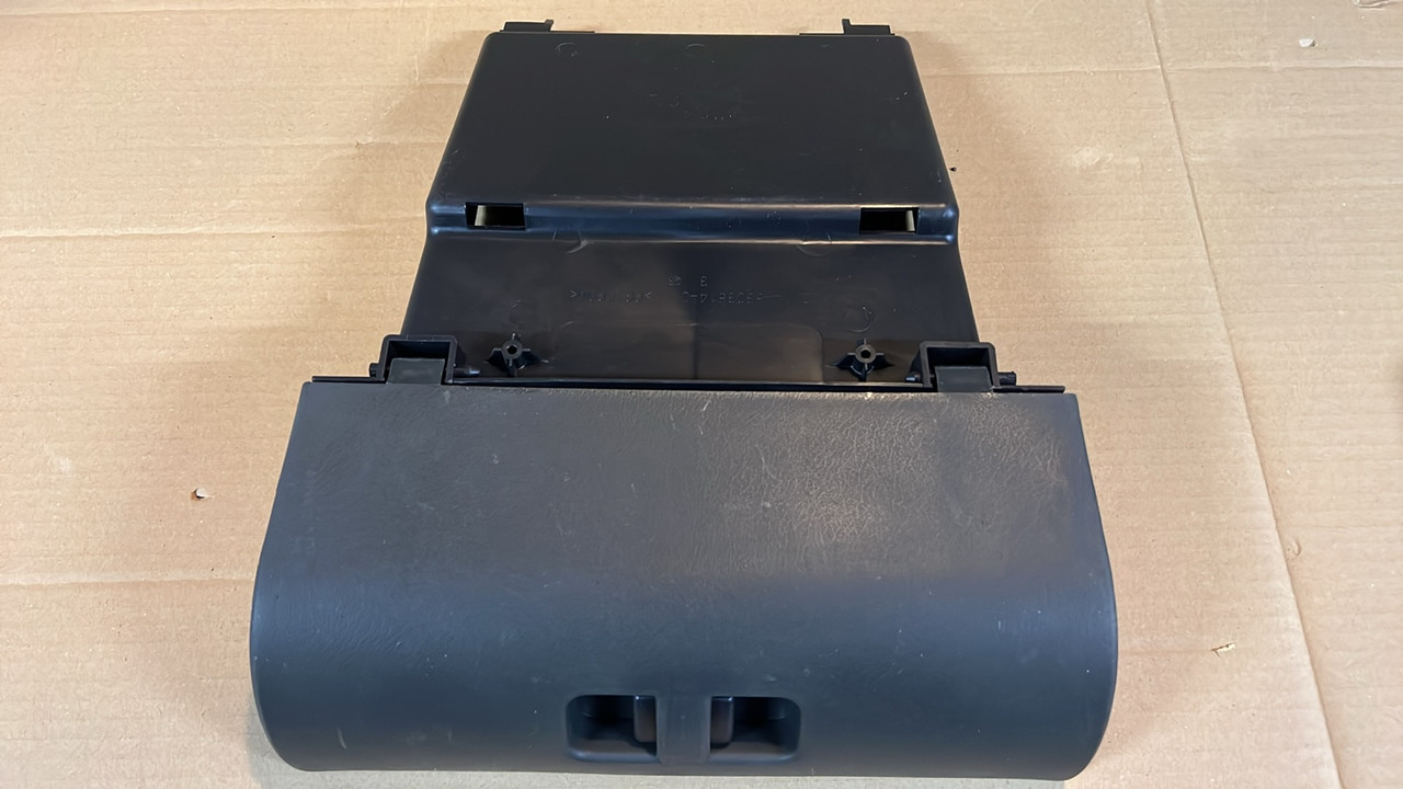 Кришка речового ящика 2114 у зборі, фото 1