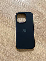 Чохол на айфон 12 чорний відкрита камера з квадратними бортами силіконовий