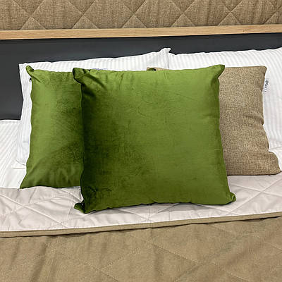 Подушка (45x45х15 см.) декоративна Decorator Velour, колір оливковий (84-081)