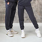 Жіночі зимові спортивні штани темно-сірі на флісі на гумці, фото 3