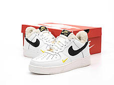 Чоловічі зимові кросівки Nike Air Force 1 Low Winter All White Black Найк Аїр Форс білі шкіра хутро, фото 3