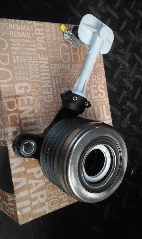 Вижимний підшипник гідравлічний 1.5dci KangooII, Fluence, MeganeII/III.LagunaII,ScenicII (306209222R) Renault, фото 1