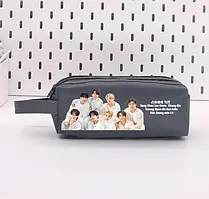 Пенал косметичка Стрей Кідс Stray Kids шкільний пенал на 2 відділення