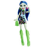 Monster High Ghoulia Yelps HNF81 Лялька Монстр хай Гулія Йелпс Шафа з секретами Неон, фото 3