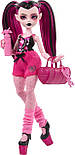 Monster High Draculaura HXH84 Лялька Монстр Хай Дракулаура Шафа з секретами, фото 5