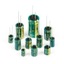 Конденсатор електролітичний 15uF 400V 8х16mm 105C