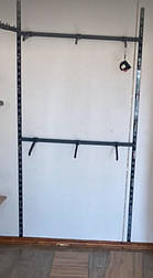 Секція для одягу настінна