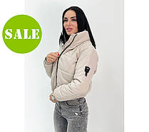 Демісезонна куртка з нашивкою "Ivi" оптом | Норма і батал | Розпродаж моделі