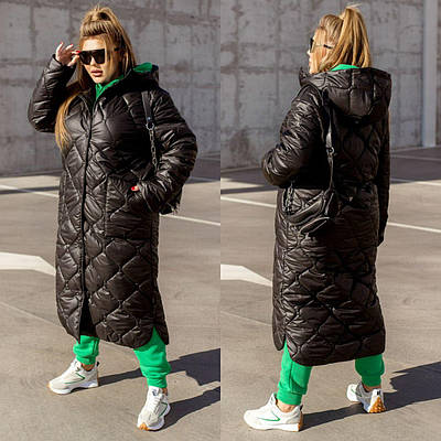 Зимове плащове жіноче пальто на силіконі з капюшоном батал