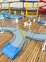 Гараж 922-12 3 поверхи, машинка 3шт розмір 7см, вертоліт 2шт розмір 8см, дорожні знаки, дерева, в коробці 47,5-41-8,5 см, фото 5