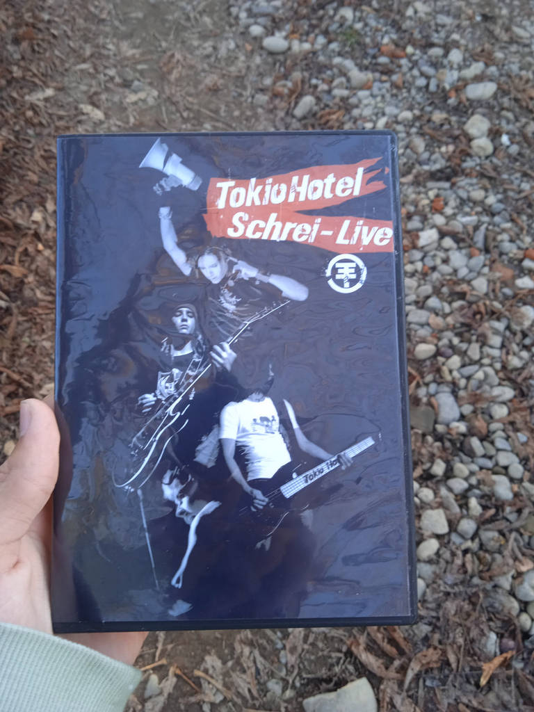 TOKIO HOTEL トキオ・ホテル　Schrei Live ライブDVD Schrei -Live : Tokio Hotel: Amazon.pl: Płyty DVD i Blu-ray