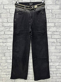 Жіночі джинси кльош у чорному кольорі