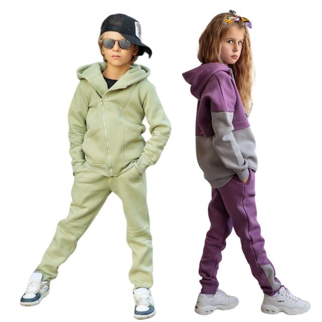 "унисекс спортивные костюмы флис украинские производители" "теплые флисовые спортивные костюмы для детей и взрослых" "стильные спортивные костюмы унисекс" "качественная спортивная одежда на флисе Украина" "спортивные костюмы для зимы унисекс"