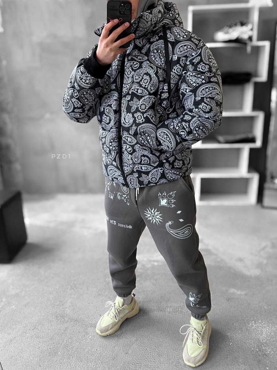 Чоловіча зимова куртка чорна до -20*С коротка з принтами Пуховик зимовий з капюшоном, фото 1