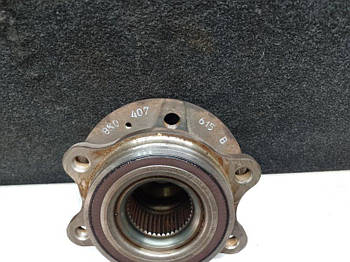 Ступиця AUDI Q5 08-16 8R CPMB 2.0 TFSI 2015 задн. (б/у)