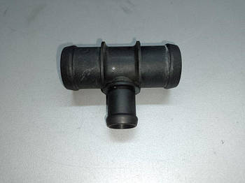 Трійник системи охолодження AUDI