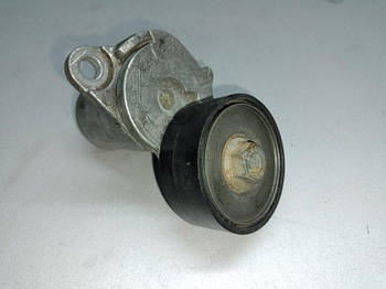 Натягувач ременя генератора AUDI