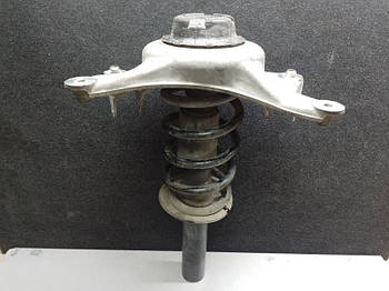 Амортизатор AUDI Q5 08-16 8R CPMB 2.0 TFSI 2015 перед. прав. (б/у)