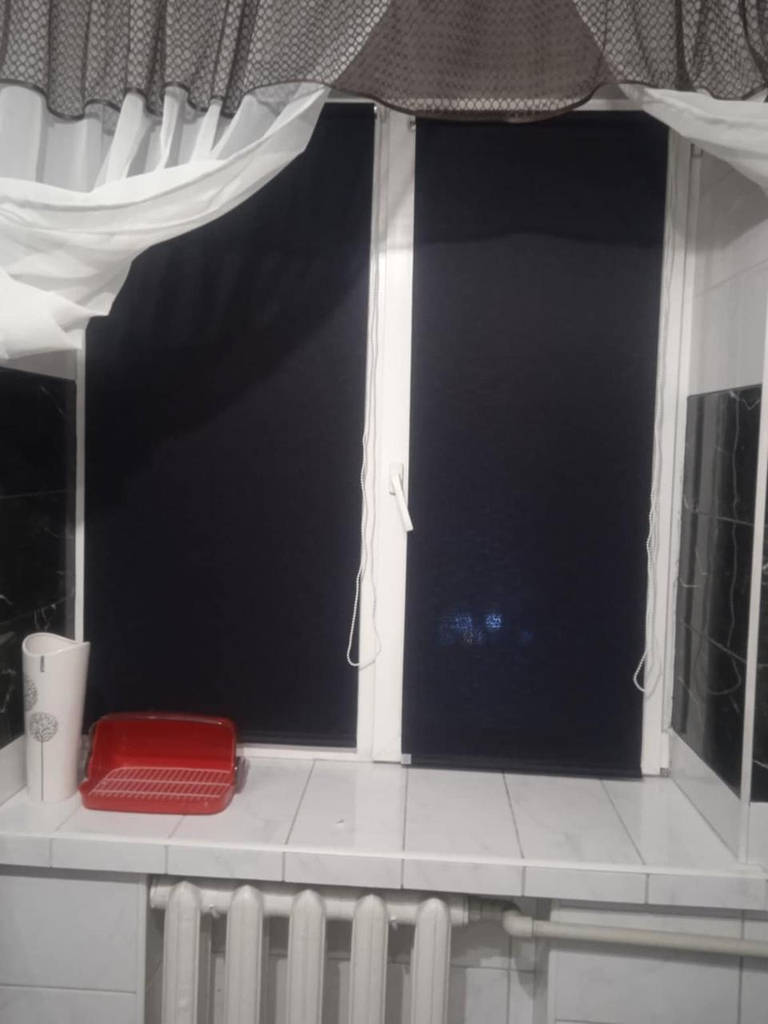 Ролеты на окна Рулонные шторы Жалюзи Однотонные Лен 2136 Черный - фото покупателей 1